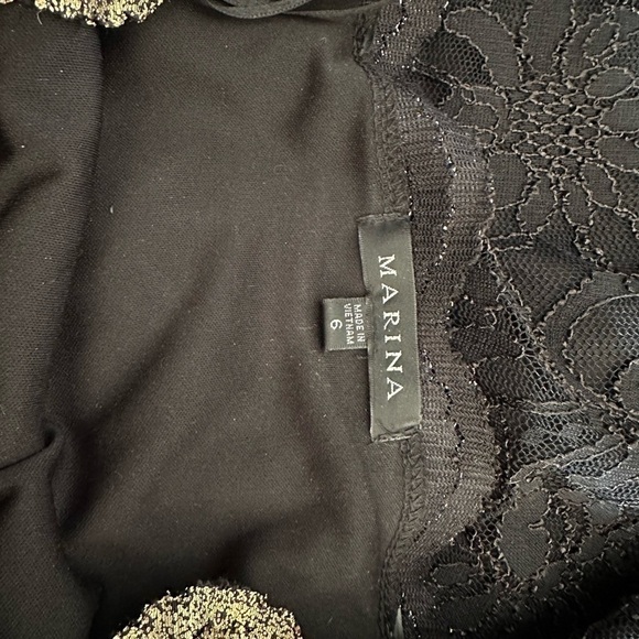 Marina BLACK & GOLD LACE OFF THE SHOULDER OMBRÉ BODY CON FLOOR LENGTH GOWN  6 - Picture 8 of 8